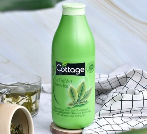 Sữa tắm Cottage hương trà xanh giúp làn da ẩm mịn và tươi tắn